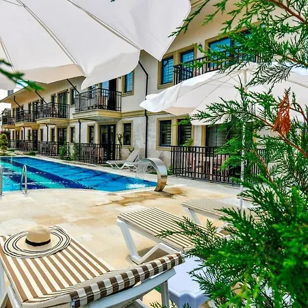 Calis Beach - Yasam Park & 2 Apartmán